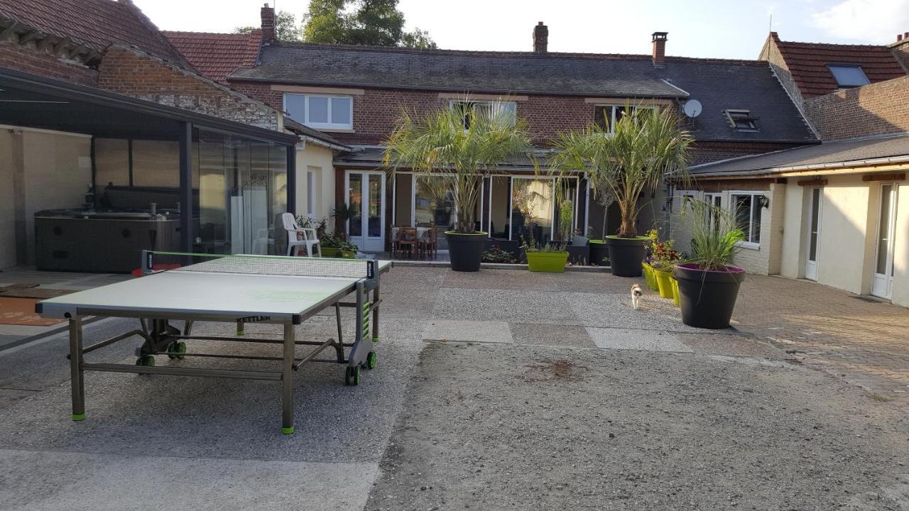 Chambres Individuelles Avec Cuisine Commune Tilloloy Exterior foto