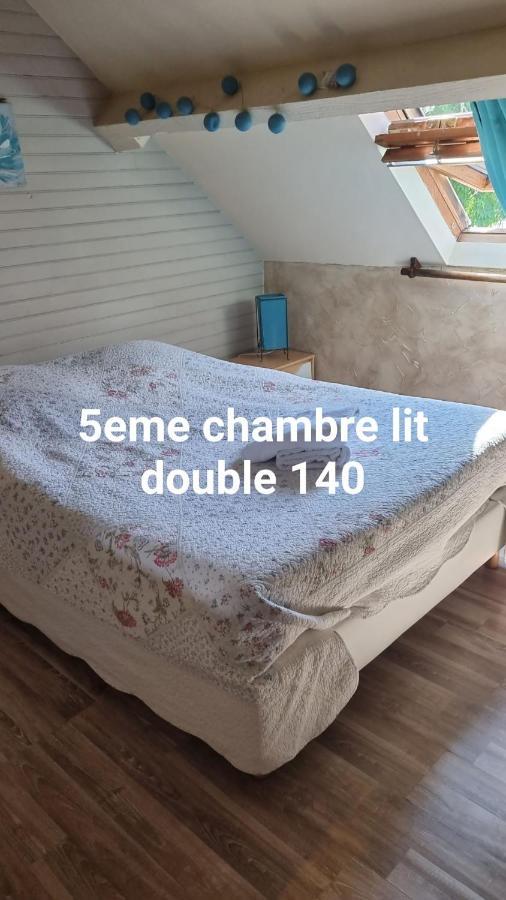 Chambres Individuelles Avec Cuisine Commune Tilloloy Exterior foto