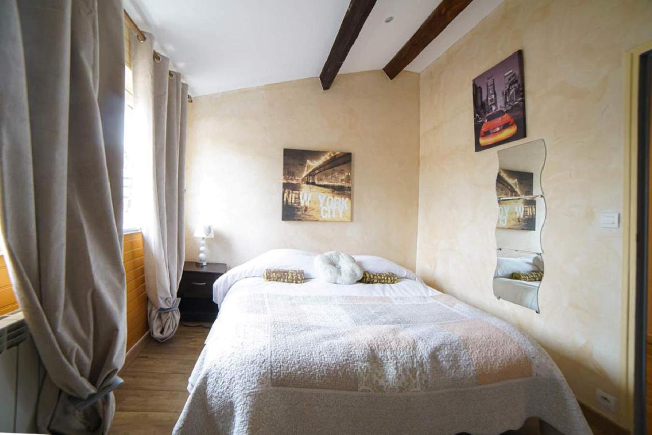 Chambres Individuelles Avec Cuisine Commune Tilloloy Exterior foto